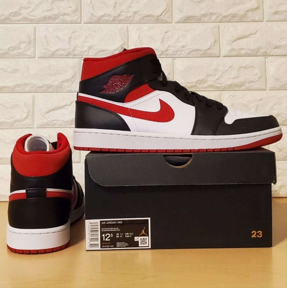 Nike Air Jordan 1 Mid Mens Sz 12.5 / Womens Sz 14 White Gym Red Black 554724-122